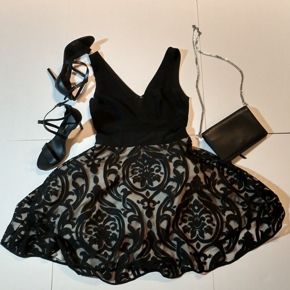 Xscape Overlay Detail Cocktail Holiday Dress Black